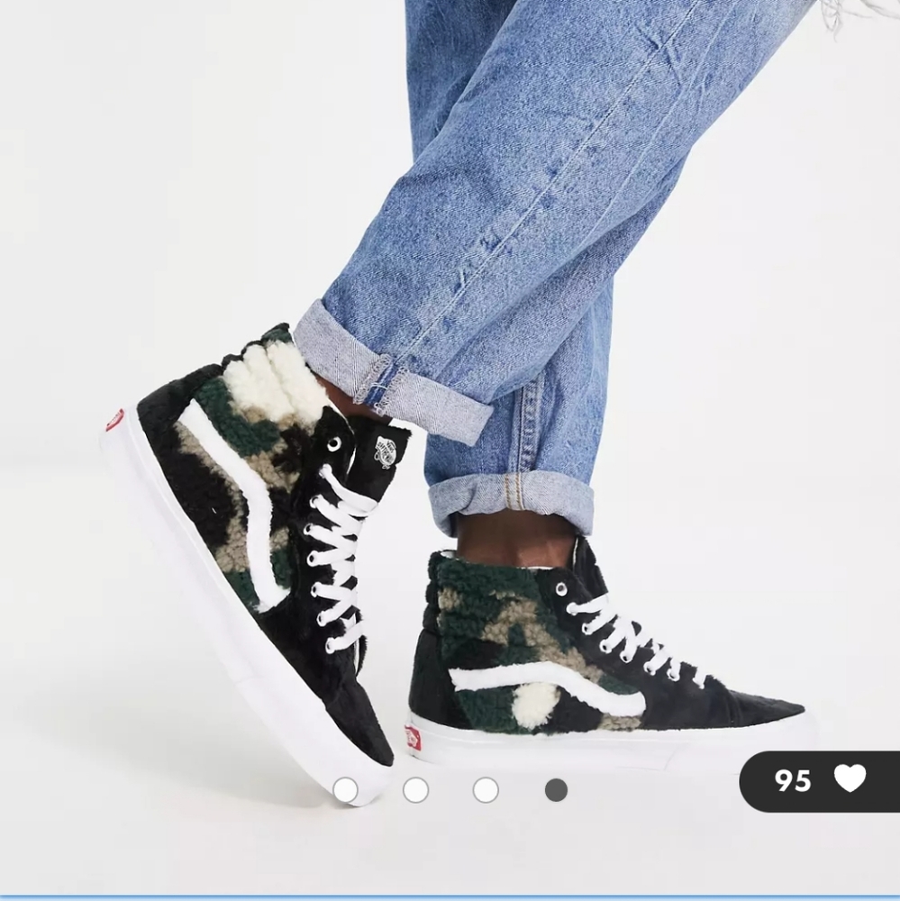 Vans SK8-Hi Sherpa sneakers in Camo